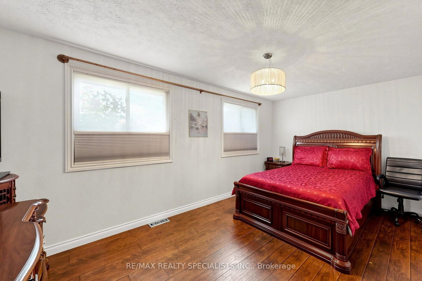 14 Kimberly Court • Brantford, ON photo 15
