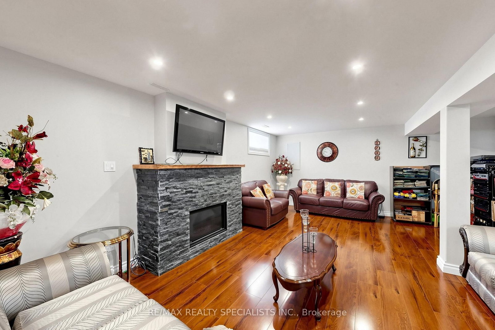 14 Kimberly Court • Brantford, ON photo 22