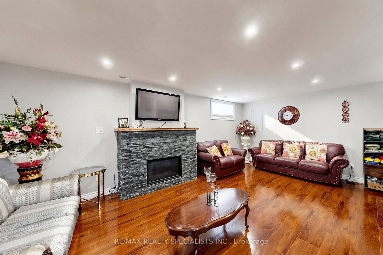 14 Kimberly Court • Brantford, ON photo 23
