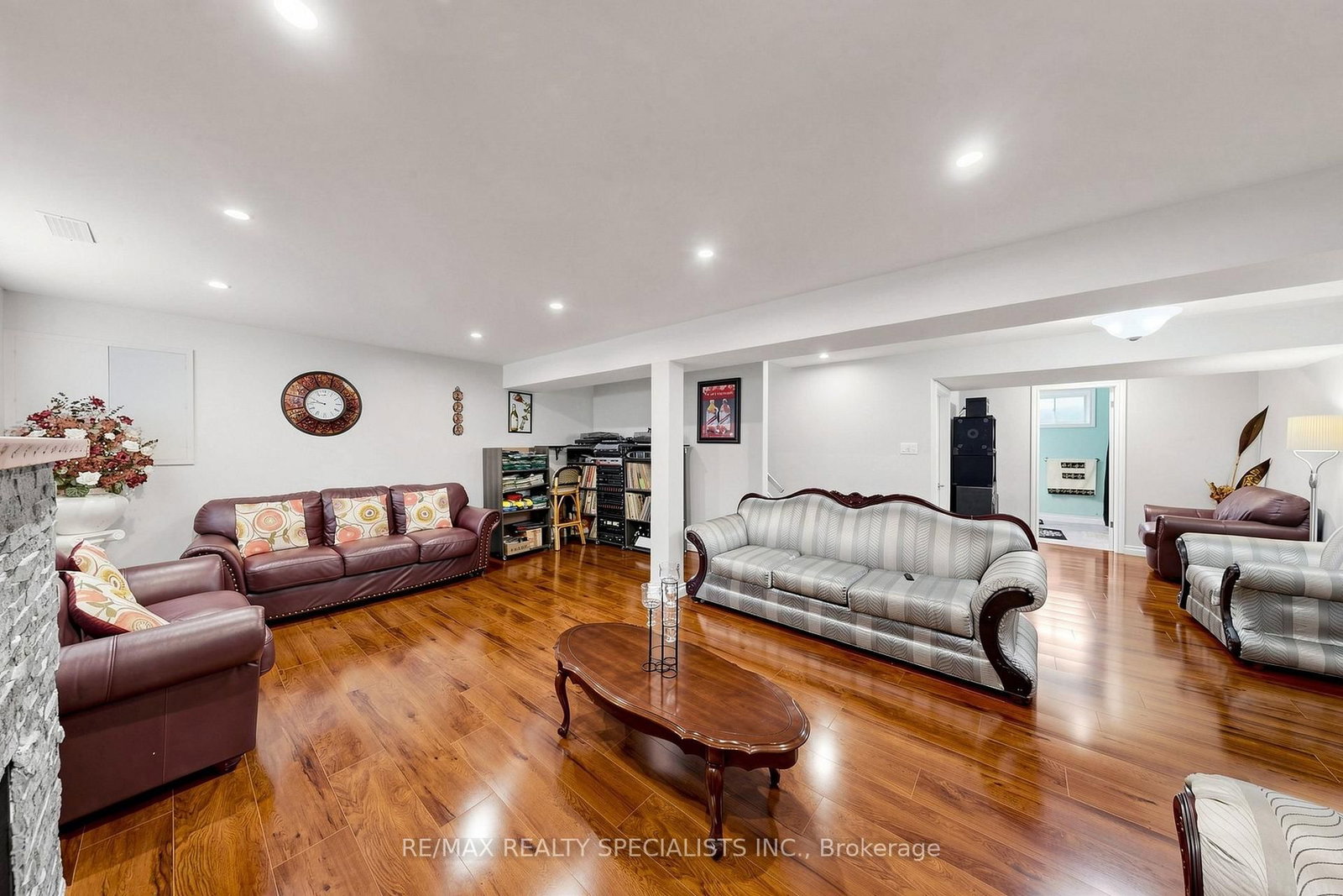 14 Kimberly Court • Brantford, ON photo 24