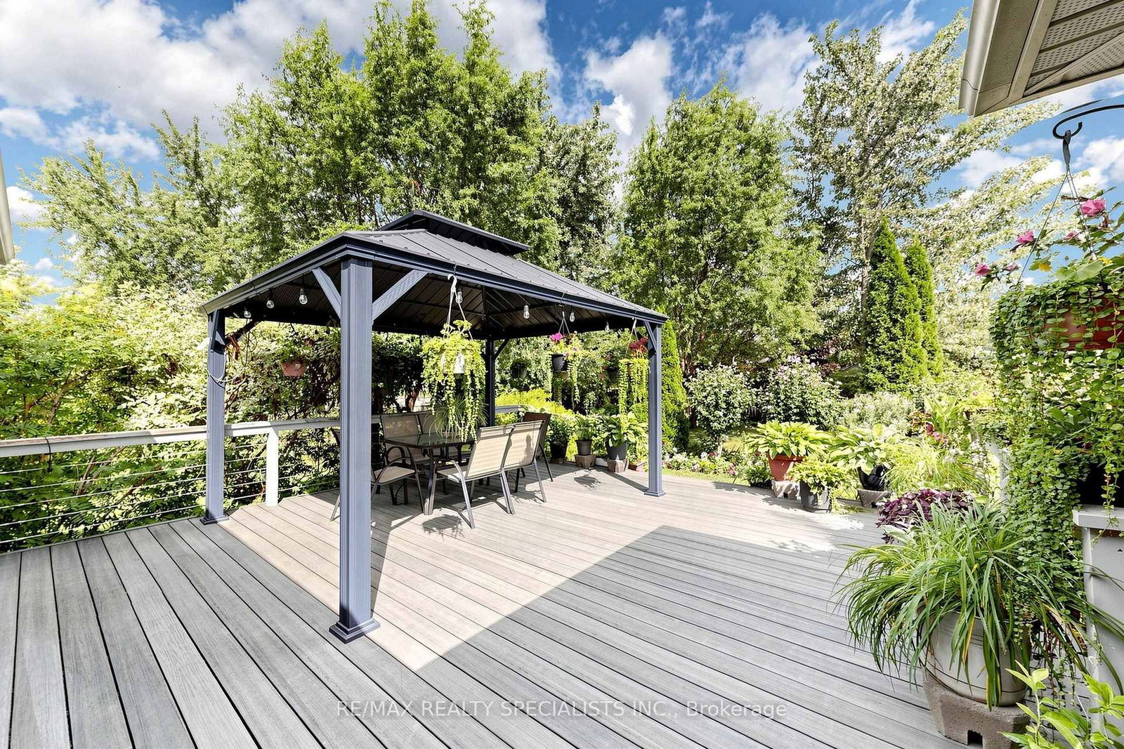 14 Kimberly Court • Brantford, ON photo 30