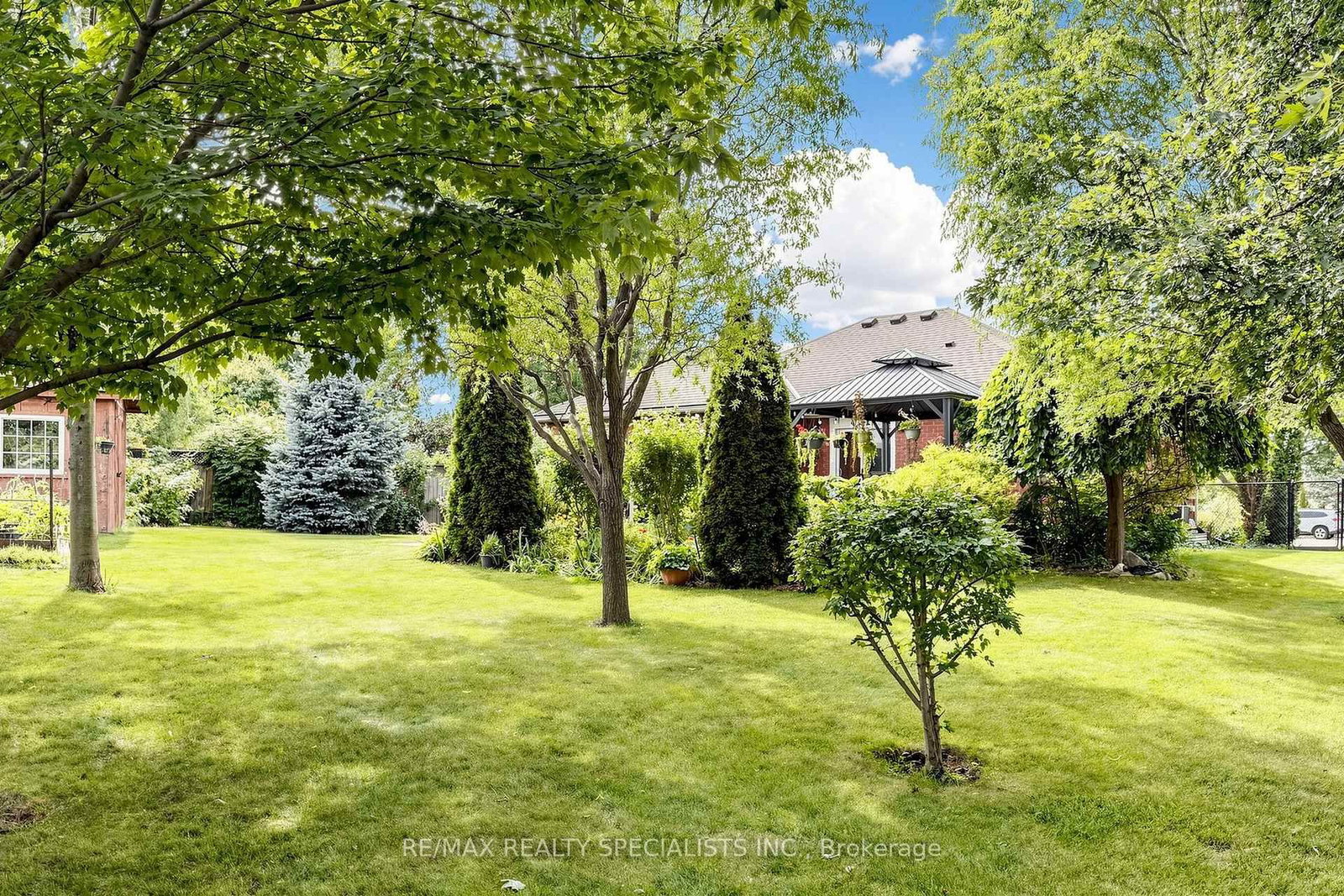 14 Kimberly Court • Brantford, ON photo 34