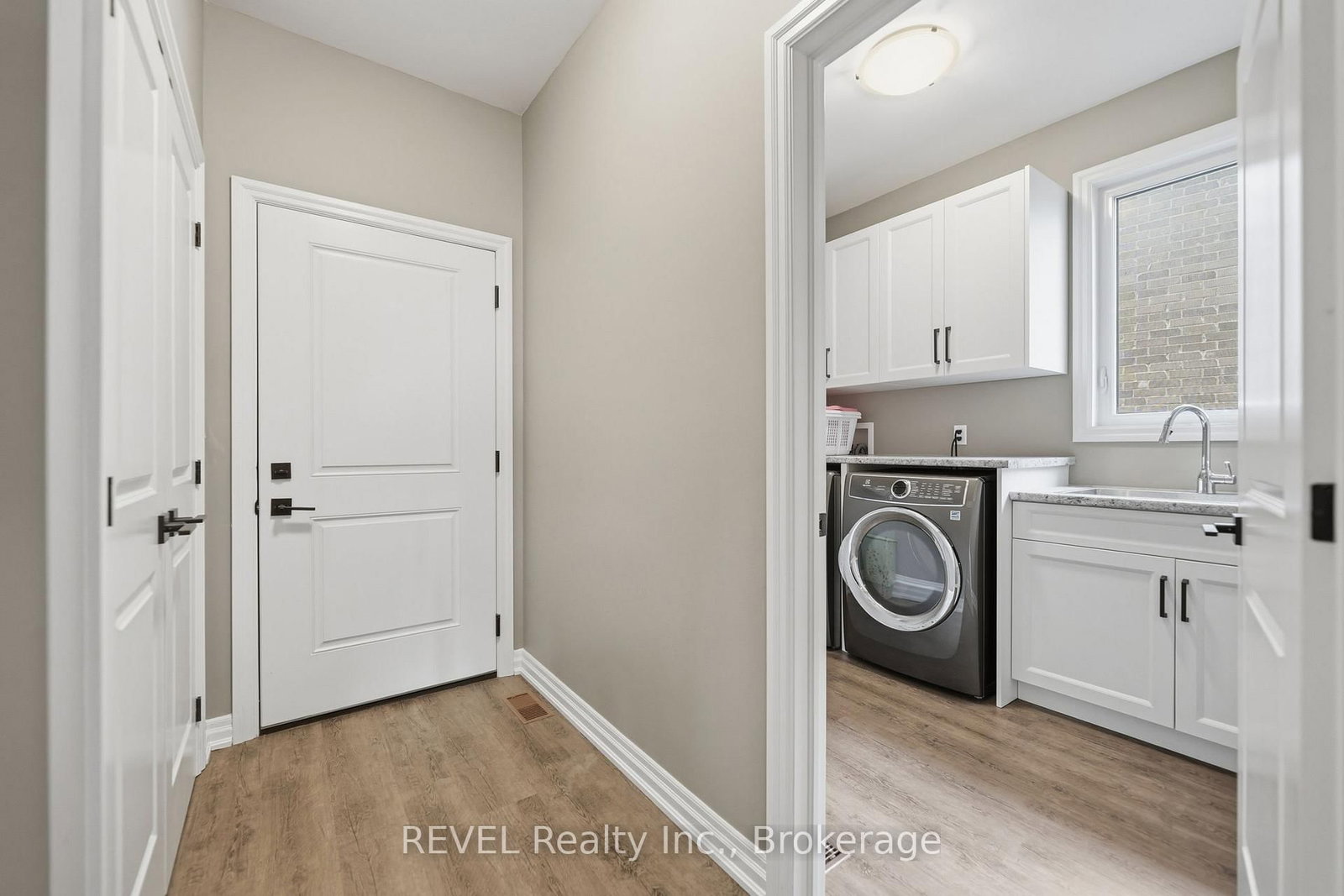 713 Clarence Street • Port Colborne, ON photo 26