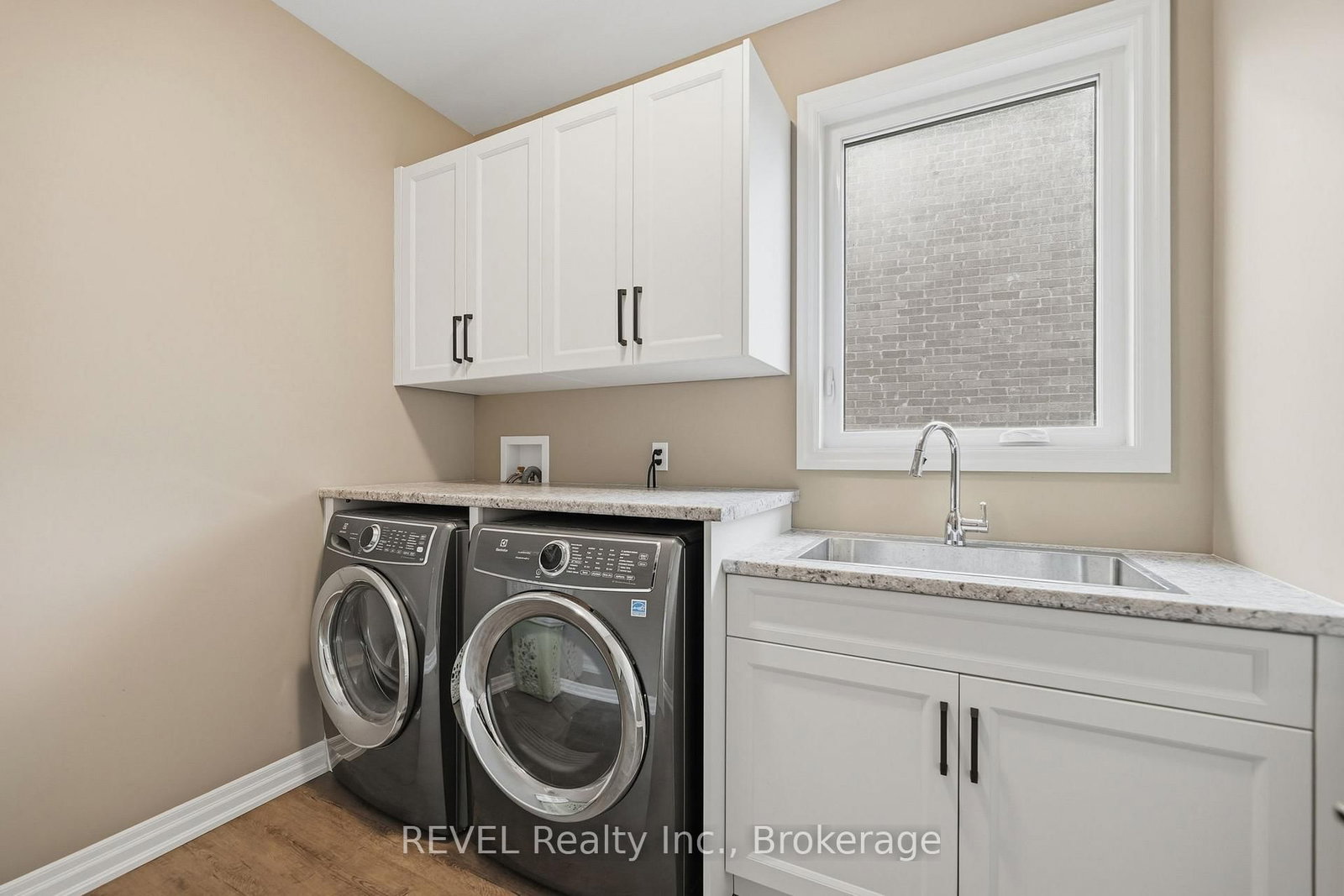 713 Clarence Street • Port Colborne, ON photo 27
