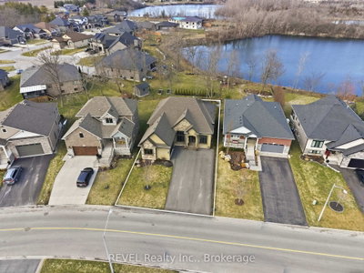 713 Clarence Street • Port Colborne, ON photo 3