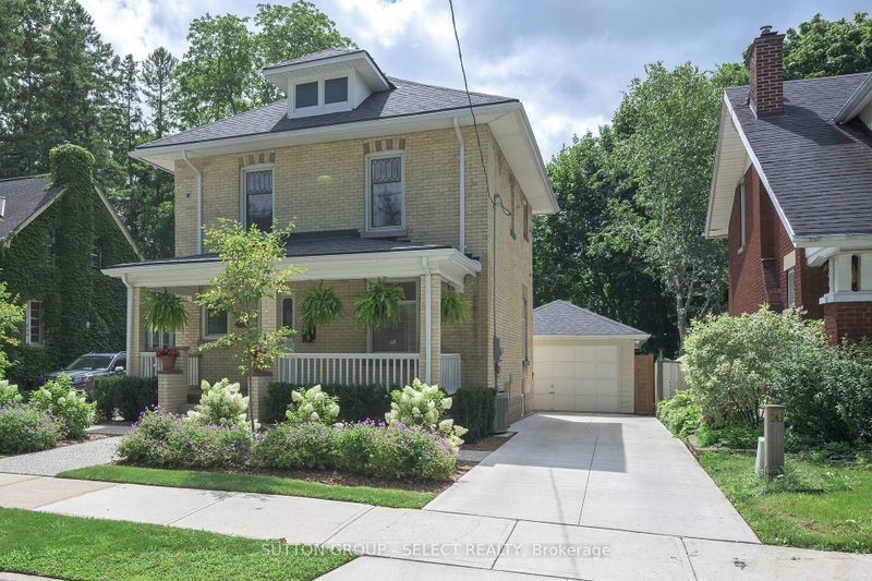 345 Tecumseh Avenue E