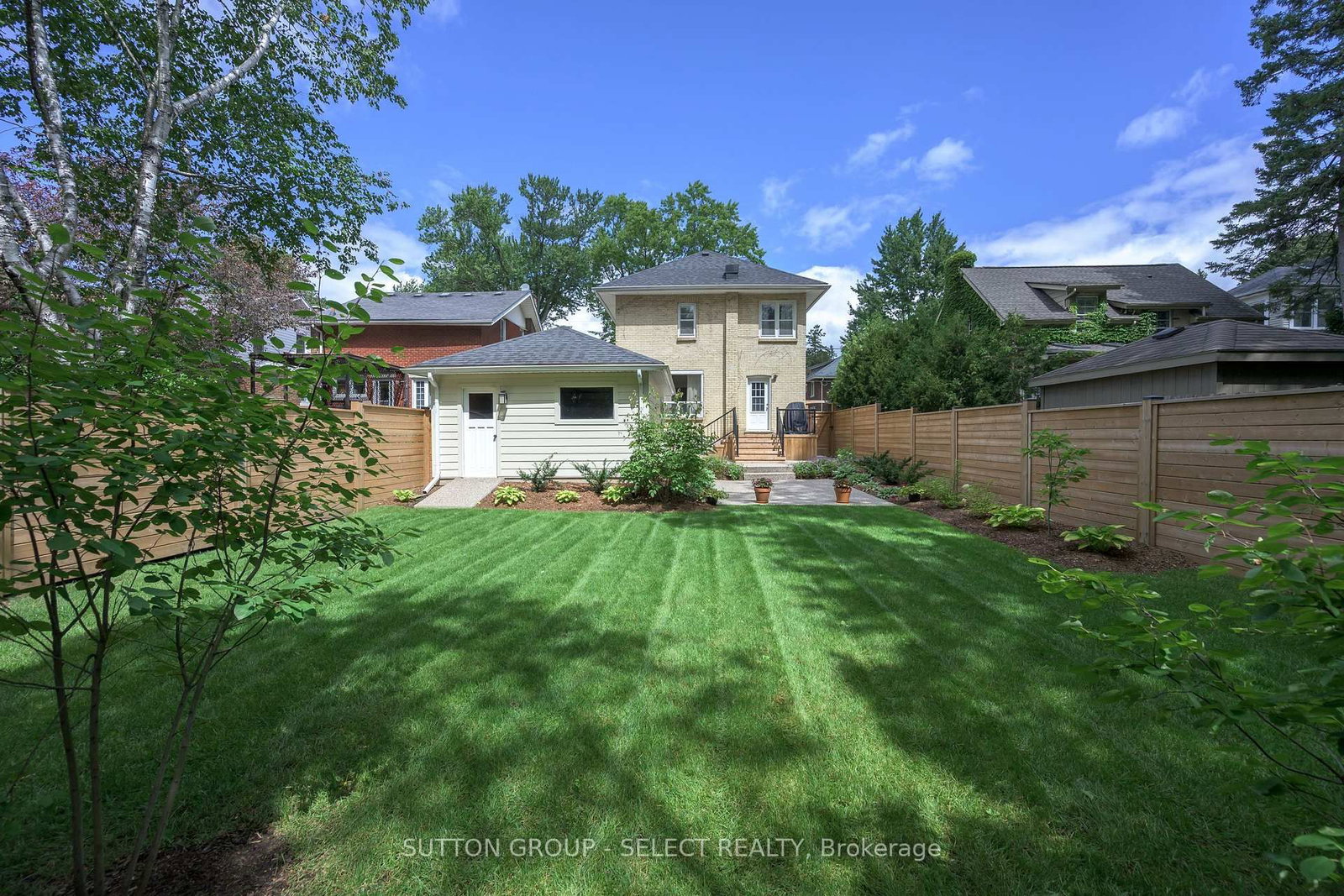 345 Tecumseh Avenue E • London South, ON photo 22