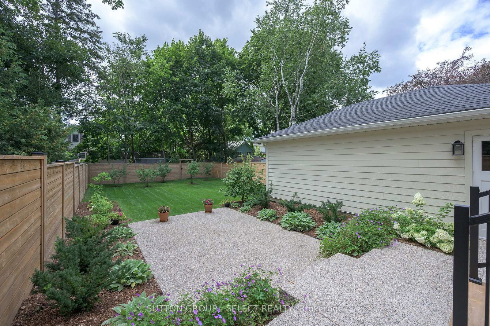 345 Tecumseh Avenue E • London South, ON photo 36