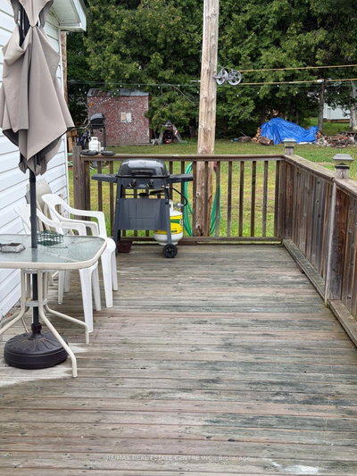 38 2nd Avenue • South Algonquin, ON photo 4