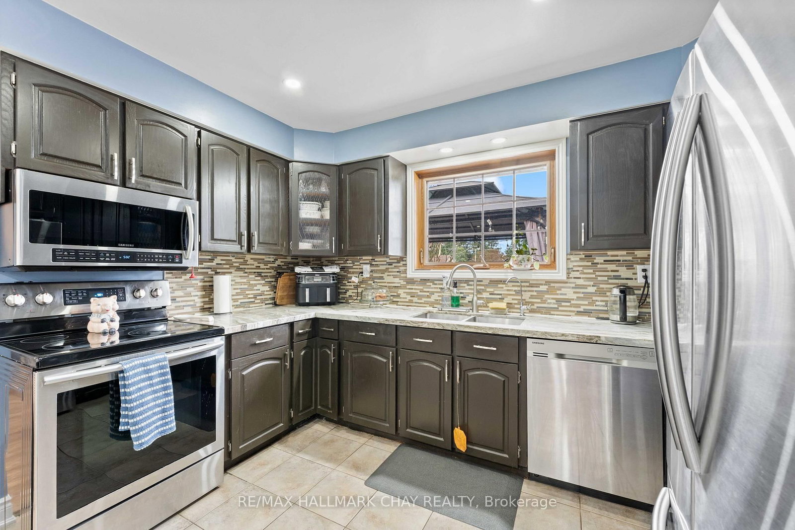6 Maes Crescent • Mulmur, ON photo 16