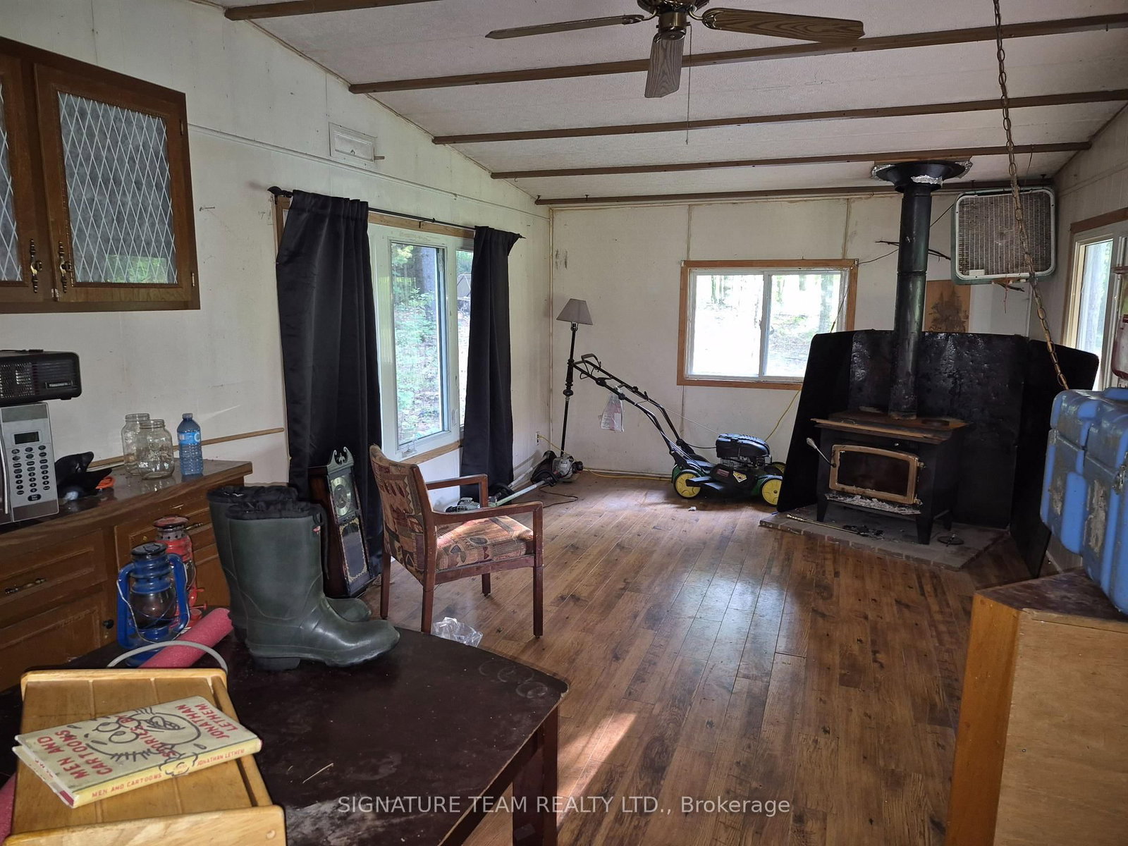 3155 Mountain View Road • Killaloe, ON photo 13