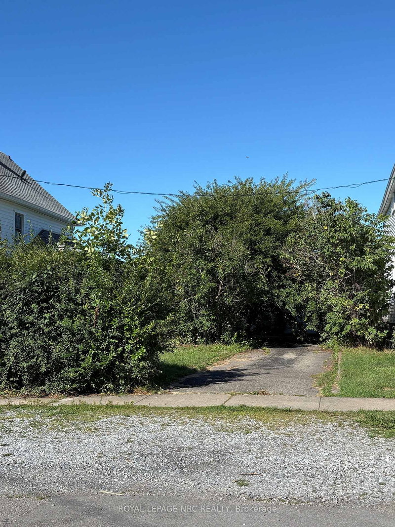 LT 337 PL 836 Humboldt Parkway