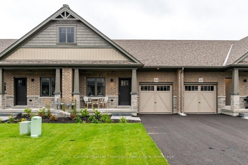 44 Charles Morley Blvd, Huntsville, Ontario