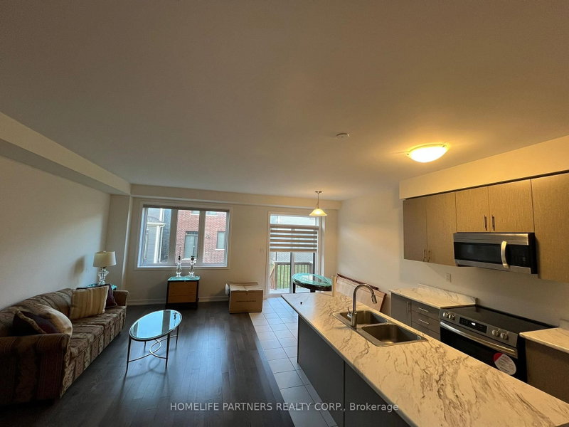 home for lease on 60 Monteith Drive