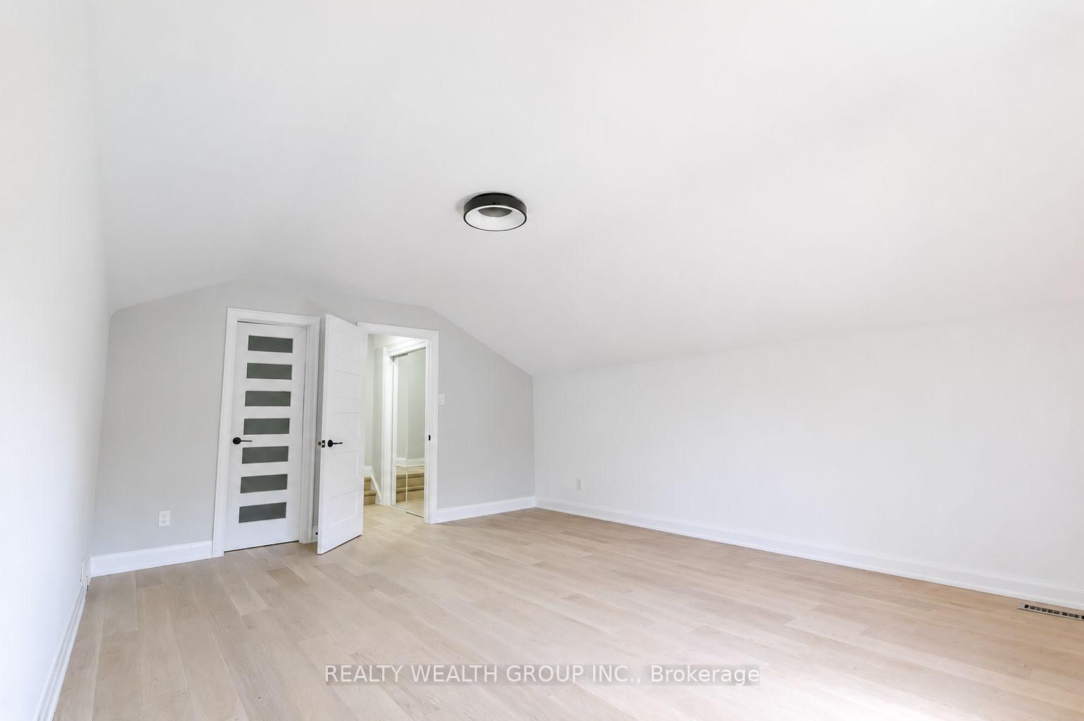 264 Shakespeare Drive • Waterloo, ON photo 25