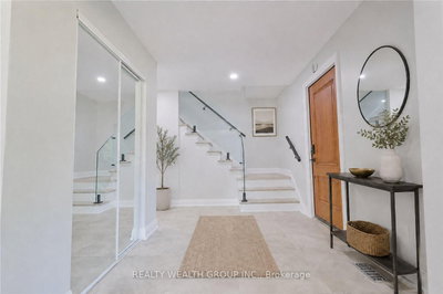 264 Shakespeare Drive • Waterloo, ON photo 3
