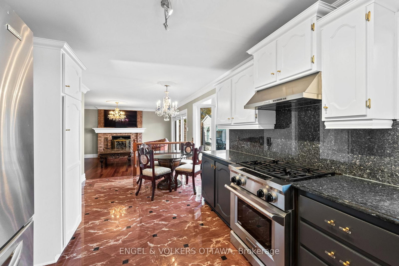 563 Merkley Drive • Ottawa, ON photo 10