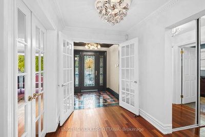 563 Merkley Drive • Ottawa, ON photo 6