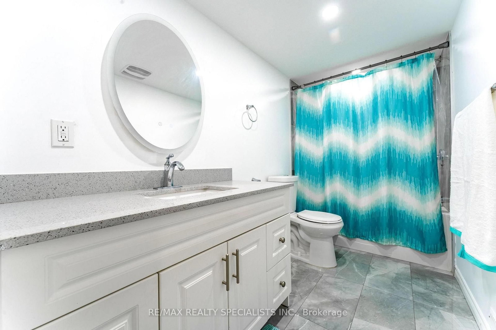 708 Spitfire Street • Woodstock, ON photo 30