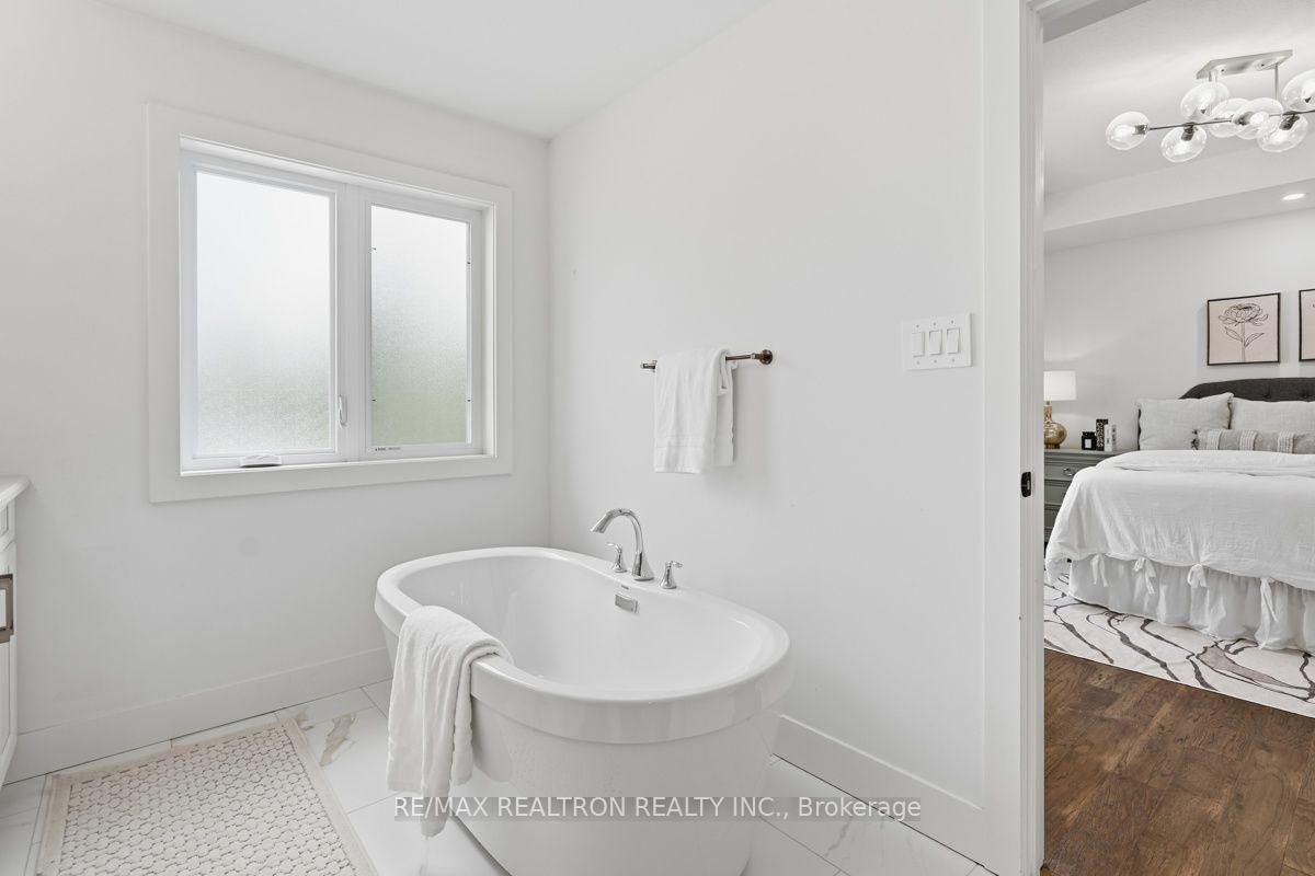 191 Wychwood Park • London North, ON photo 38
