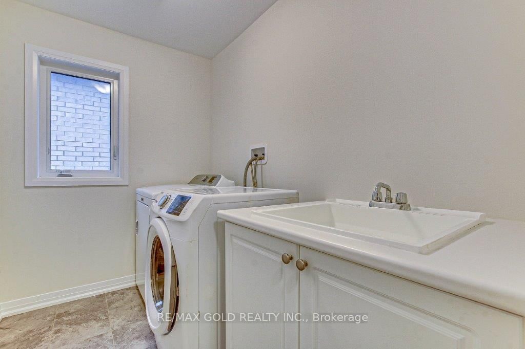 120 Huntingford Trail • Woodstock, ON photo 21
