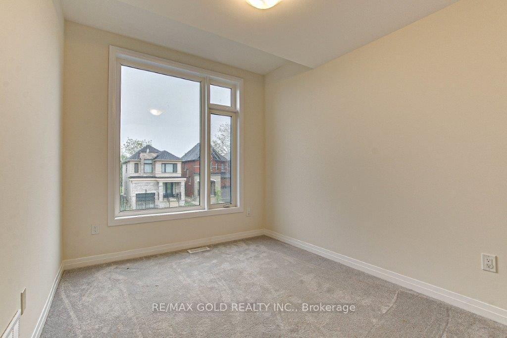 120 Huntingford Trail • Woodstock, ON photo 26