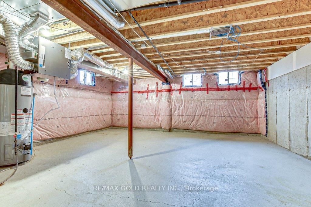 120 Huntingford Trail • Woodstock, ON photo 27