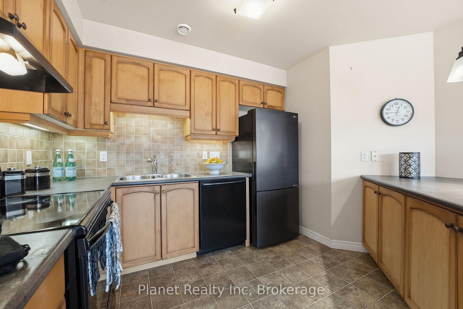 65 Bayberry Drive • #301 • Guelph, ON photo 10