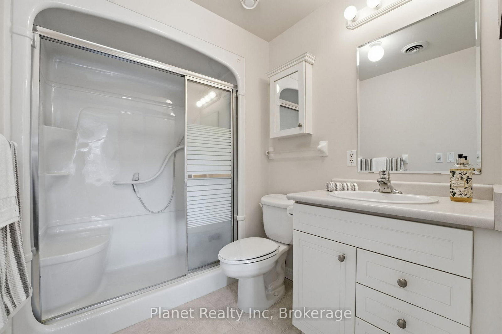 65 Bayberry Drive • #301 • Guelph, ON photo 16