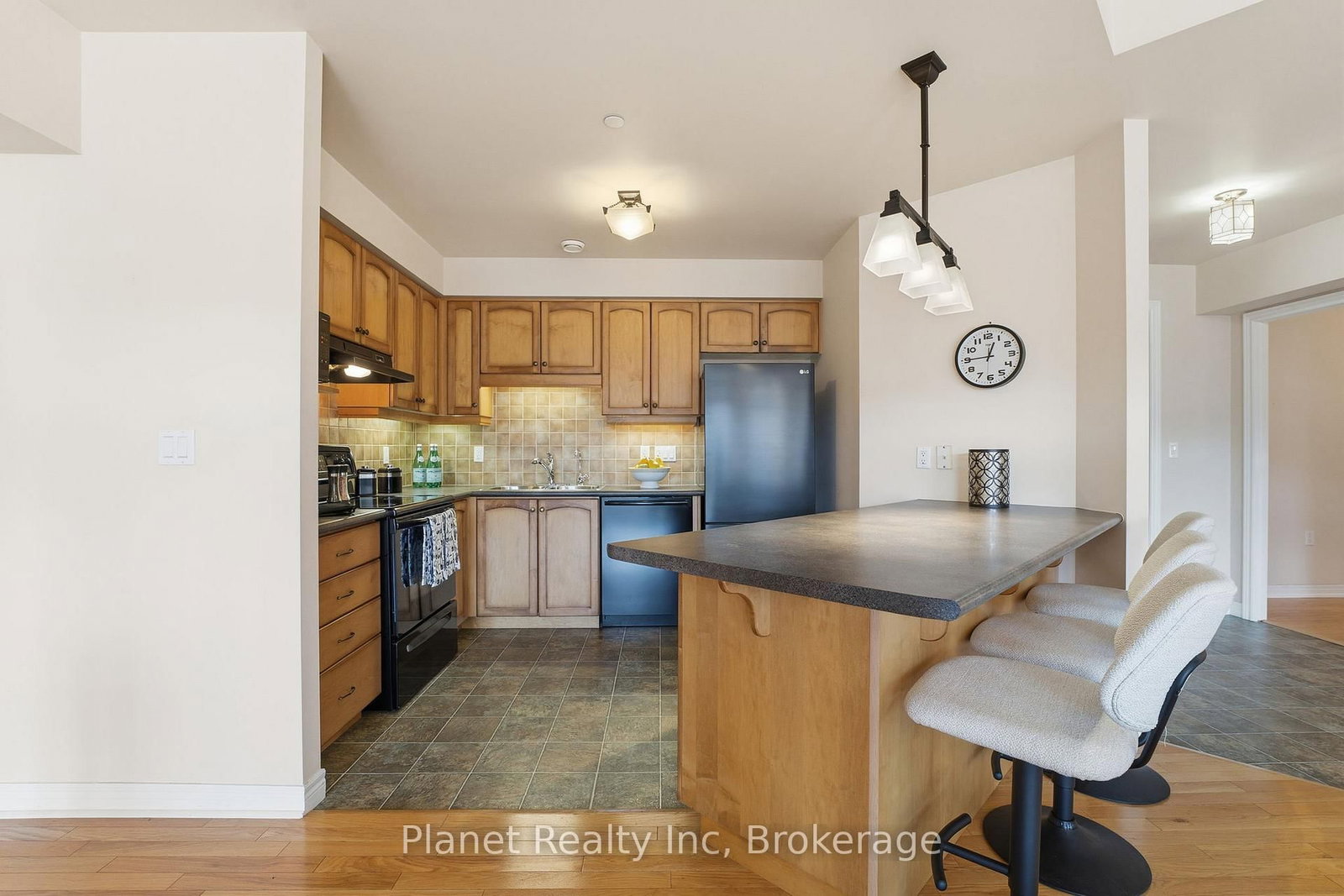65 Bayberry Drive • #301 • Guelph, ON photo 8