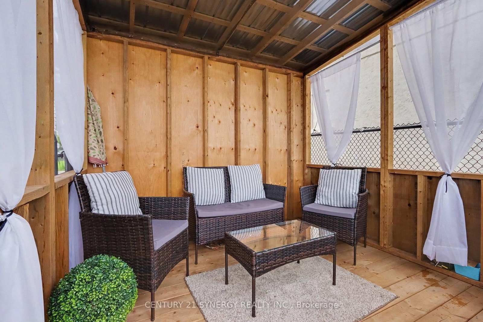 3 McKenzie Avenue • Smiths Falls, ON photo 21