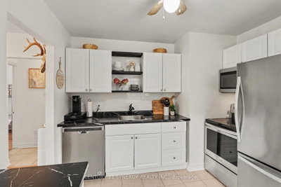 3 McKenzie Avenue • Smiths Falls, ON photo 4