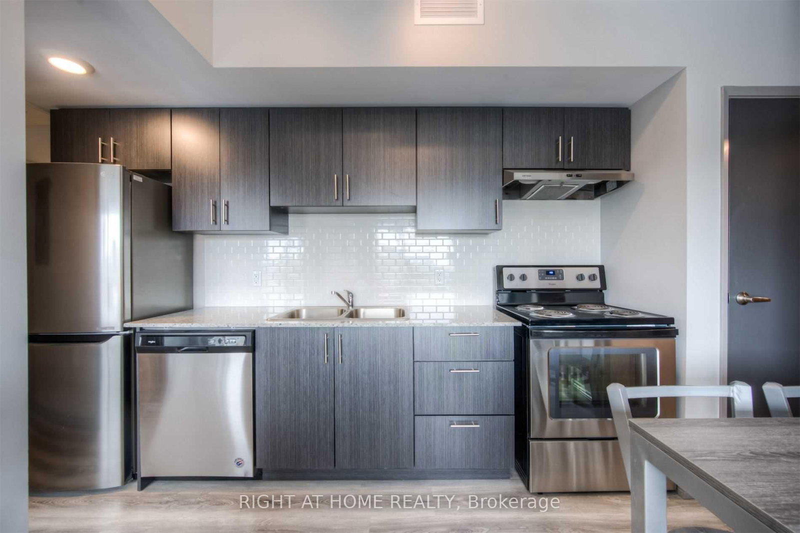 G101 - 275 Larch Street, Waterloo 4