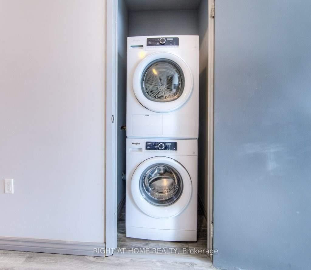 G101 - 275 Larch Street 5