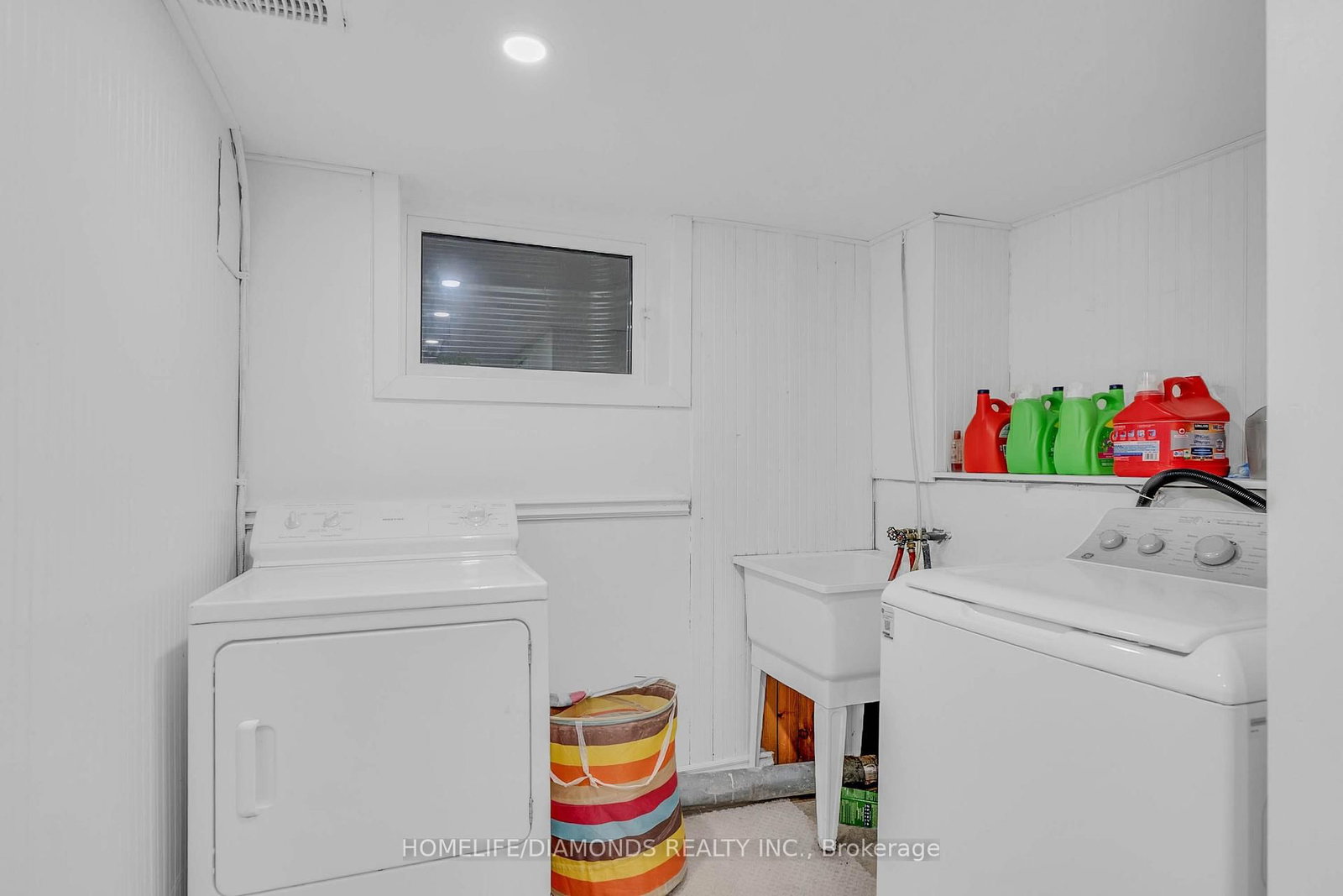 15 Keefer Road • Thorold, ON photo 33