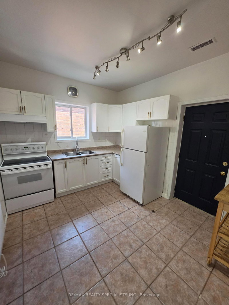 Second Floor - 359 Barton Street E