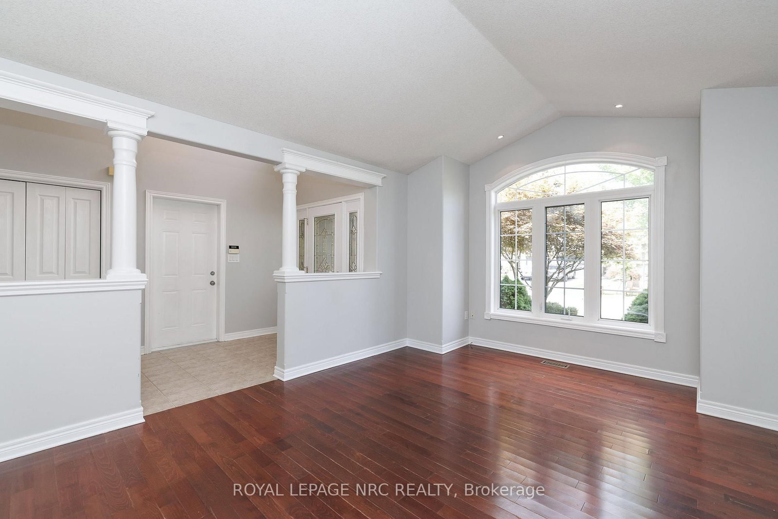 8532 HEIKOOP Crescent • Niagara Falls, ON photo 17
