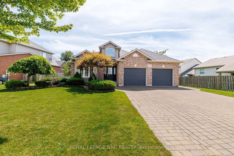 8532 HEIKOOP Crescent
