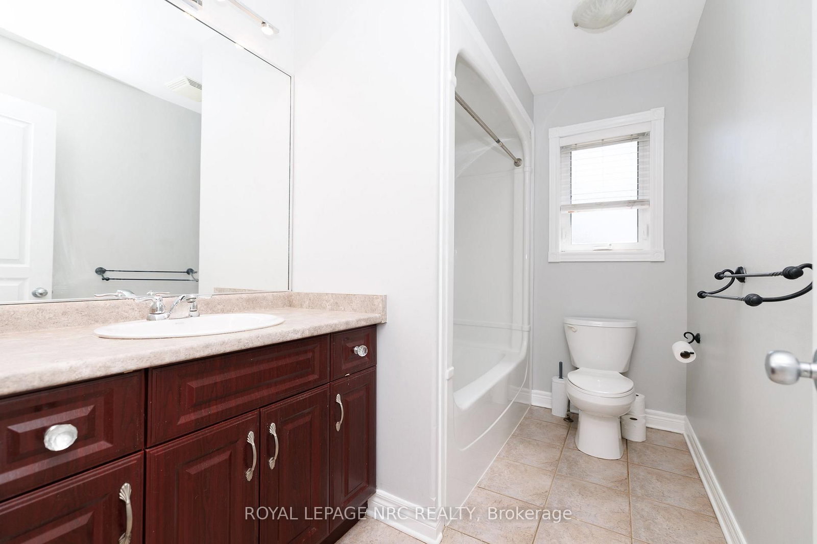 8532 HEIKOOP Crescent • Niagara Falls, ON photo 30