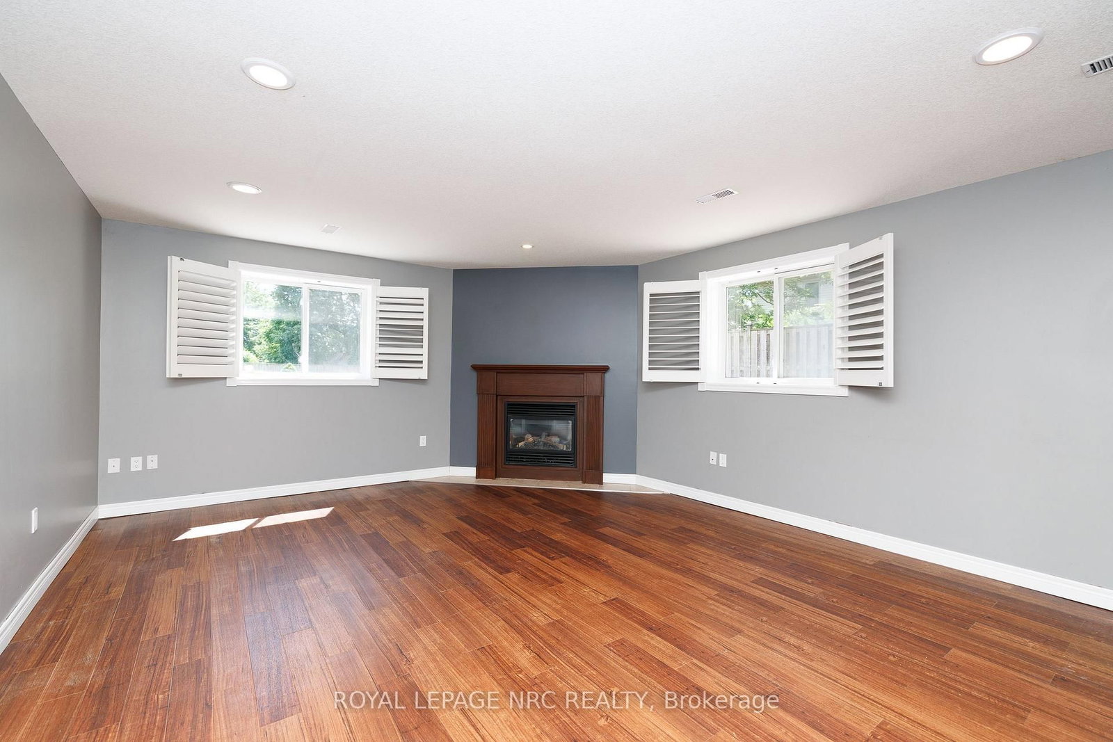 8532 HEIKOOP Crescent • Niagara Falls, ON photo 34