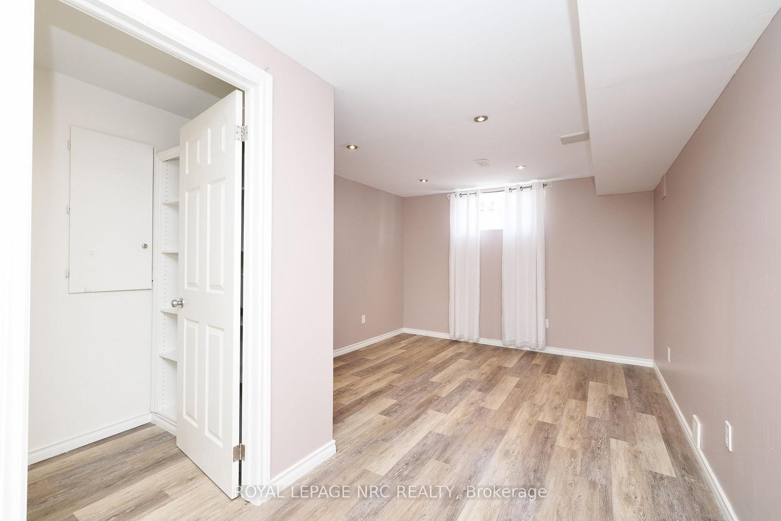 8532 HEIKOOP Crescent • Niagara Falls, ON photo 42