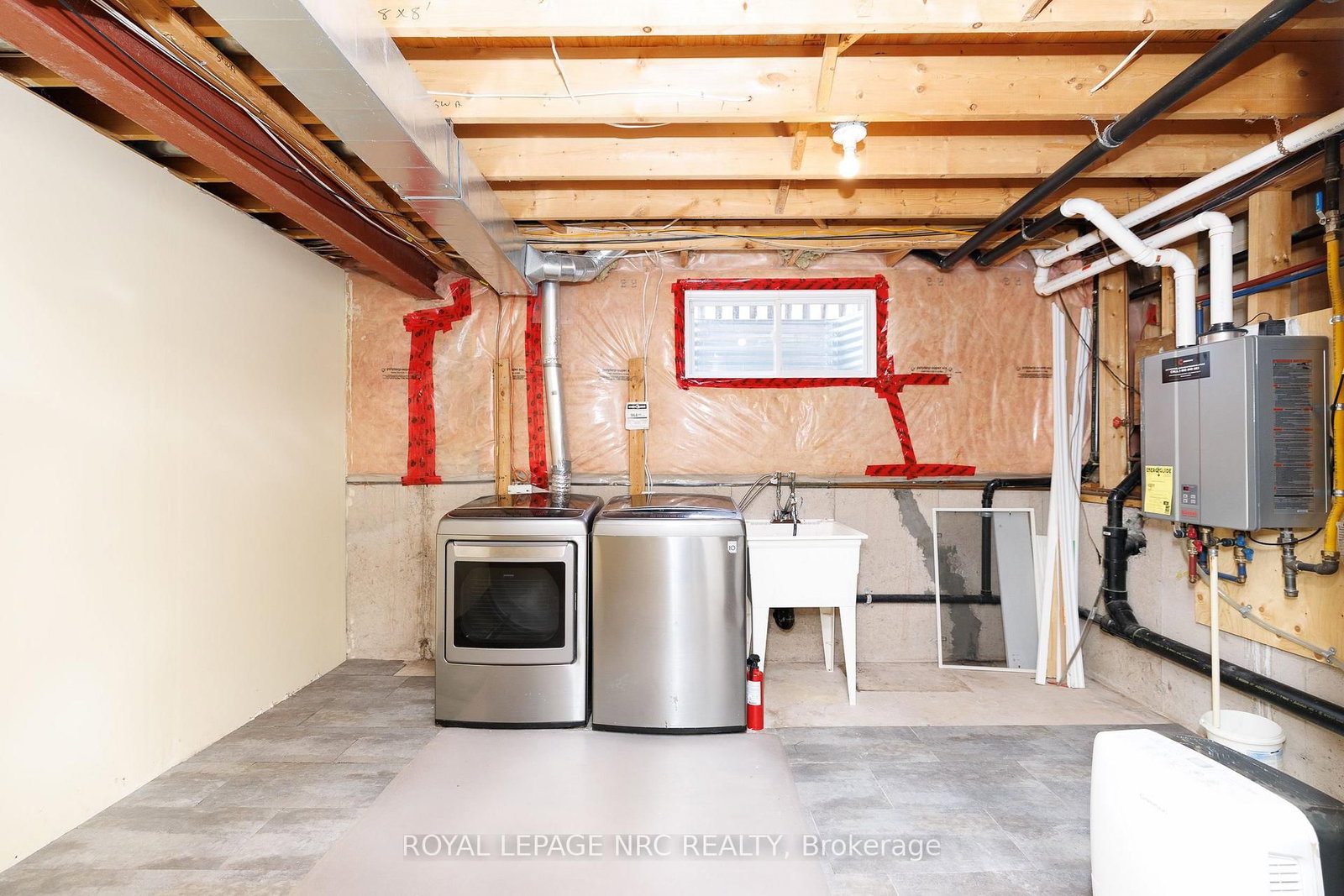 8532 HEIKOOP Crescent • Niagara Falls, ON photo 45