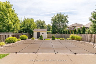 8532 HEIKOOP Crescent • Niagara Falls, ON photo 9