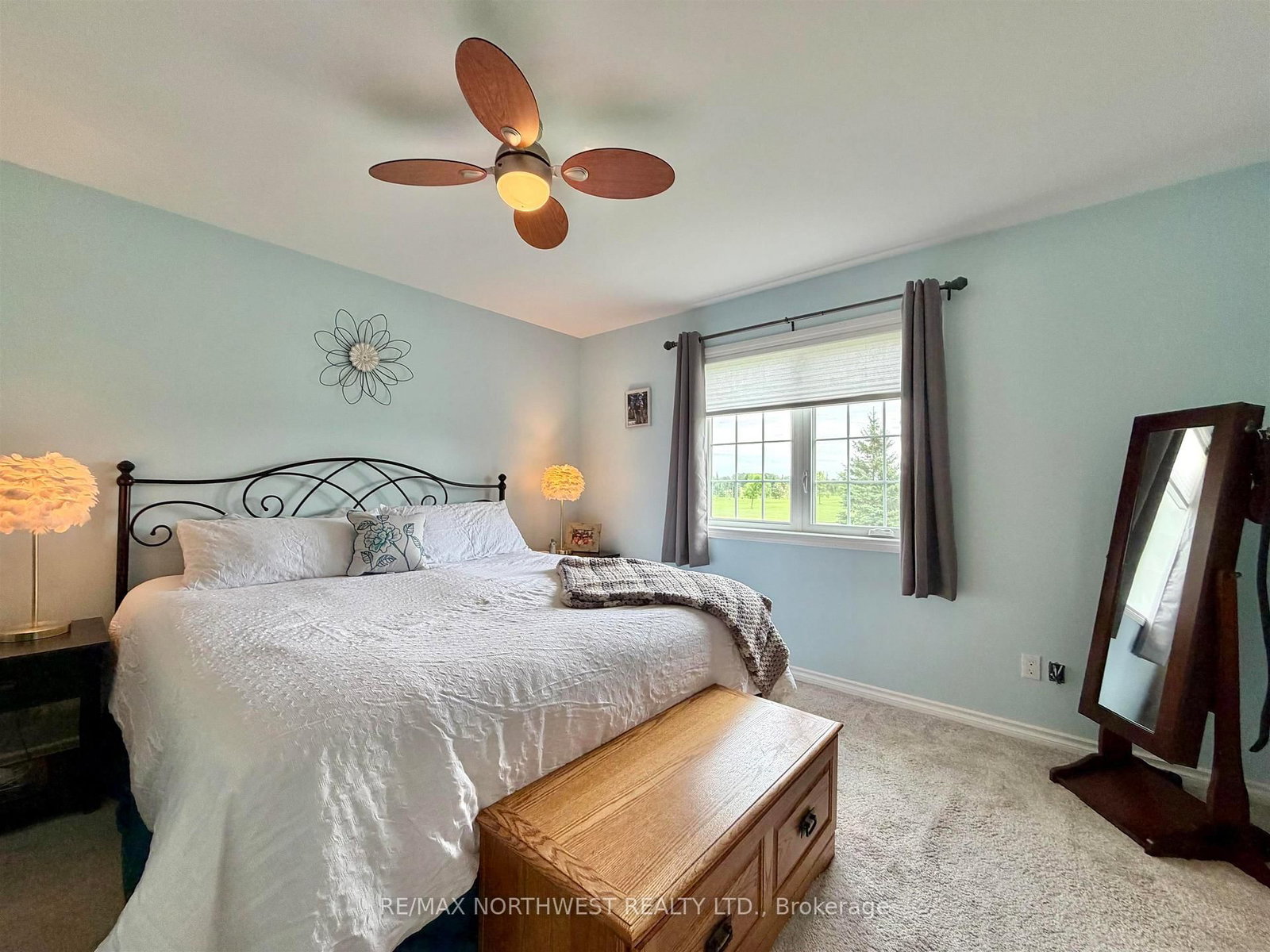 8 Spruce Drive • Emo, ON photo 14