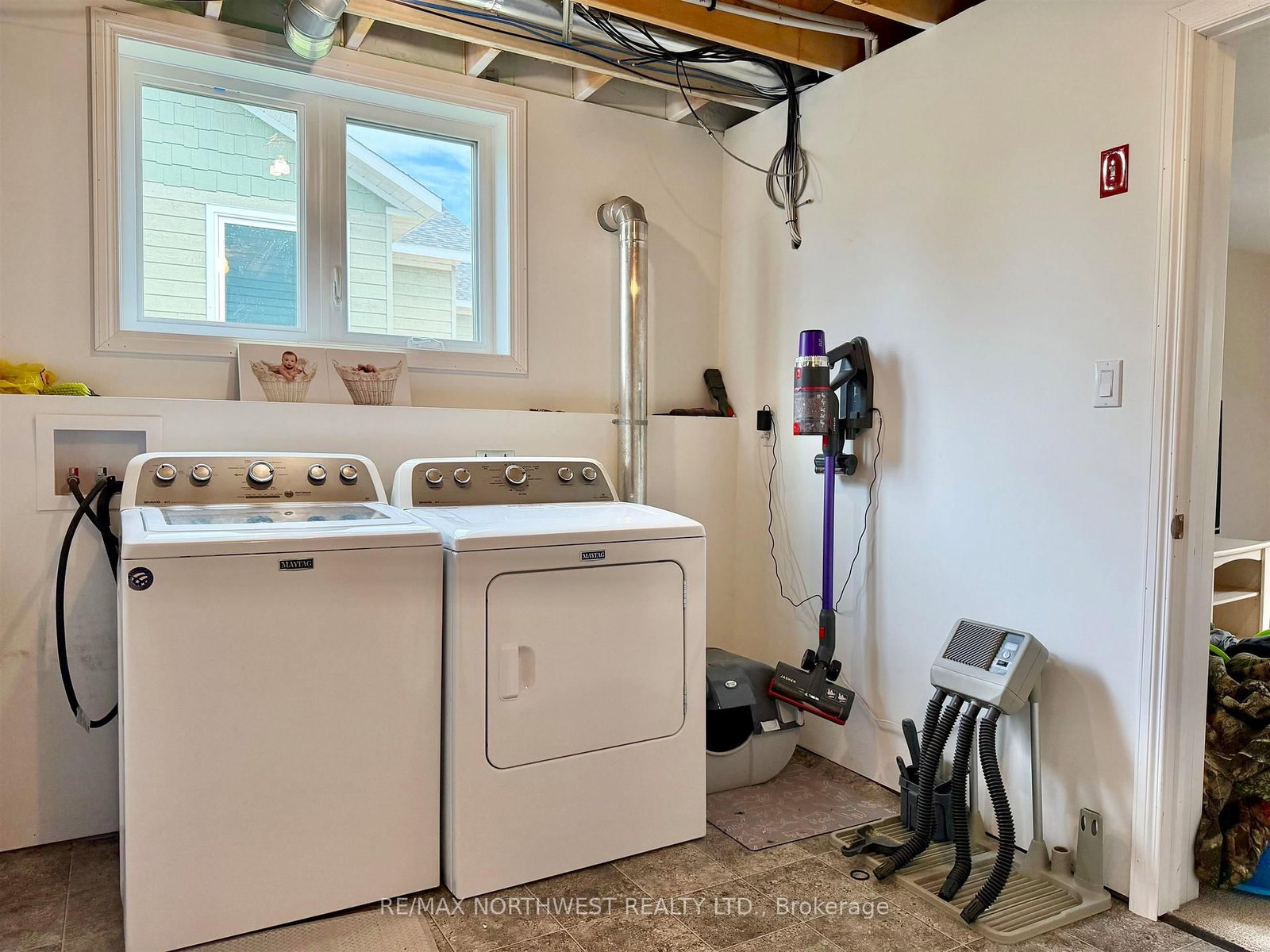 8 Spruce Drive • Emo, ON photo 23