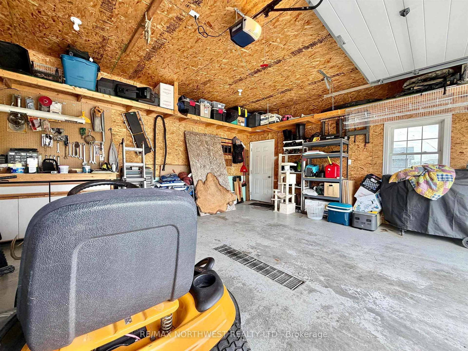 8 Spruce Drive • Emo, ON photo 27