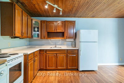 520 Huron Road • South Bruce Peninsula, ON photo 9