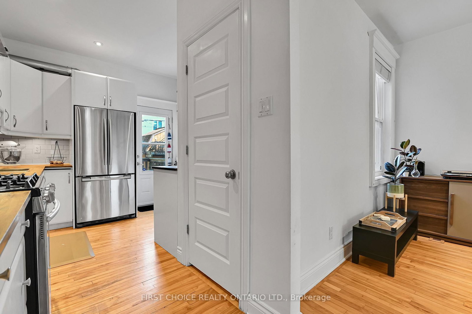 276 Fifth Avenue • Ottawa, ON photo 11