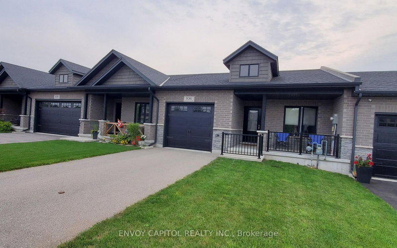 106 Ridgewood Crescent