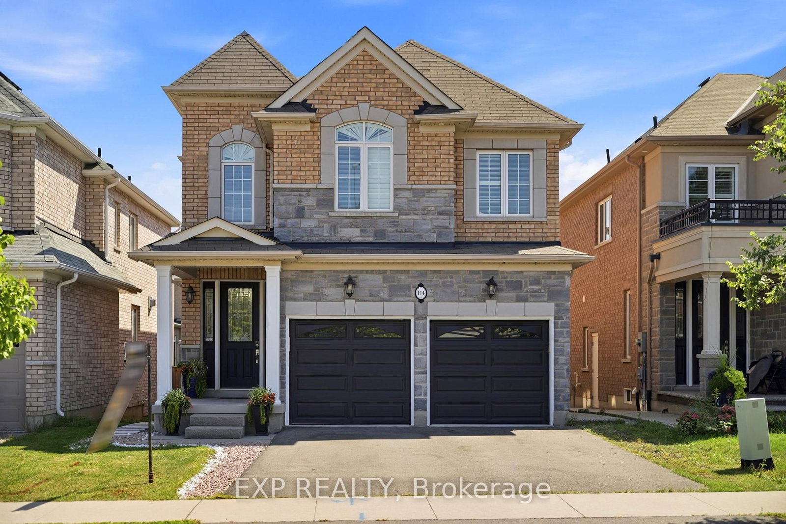 114 Chaumont Drive • Hamilton, ON photo 1